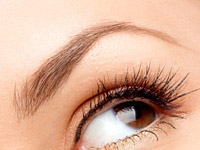 Prodlužování obočí Prodlužování obočí